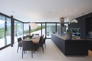 Manooi Iceberg crystal chandelier