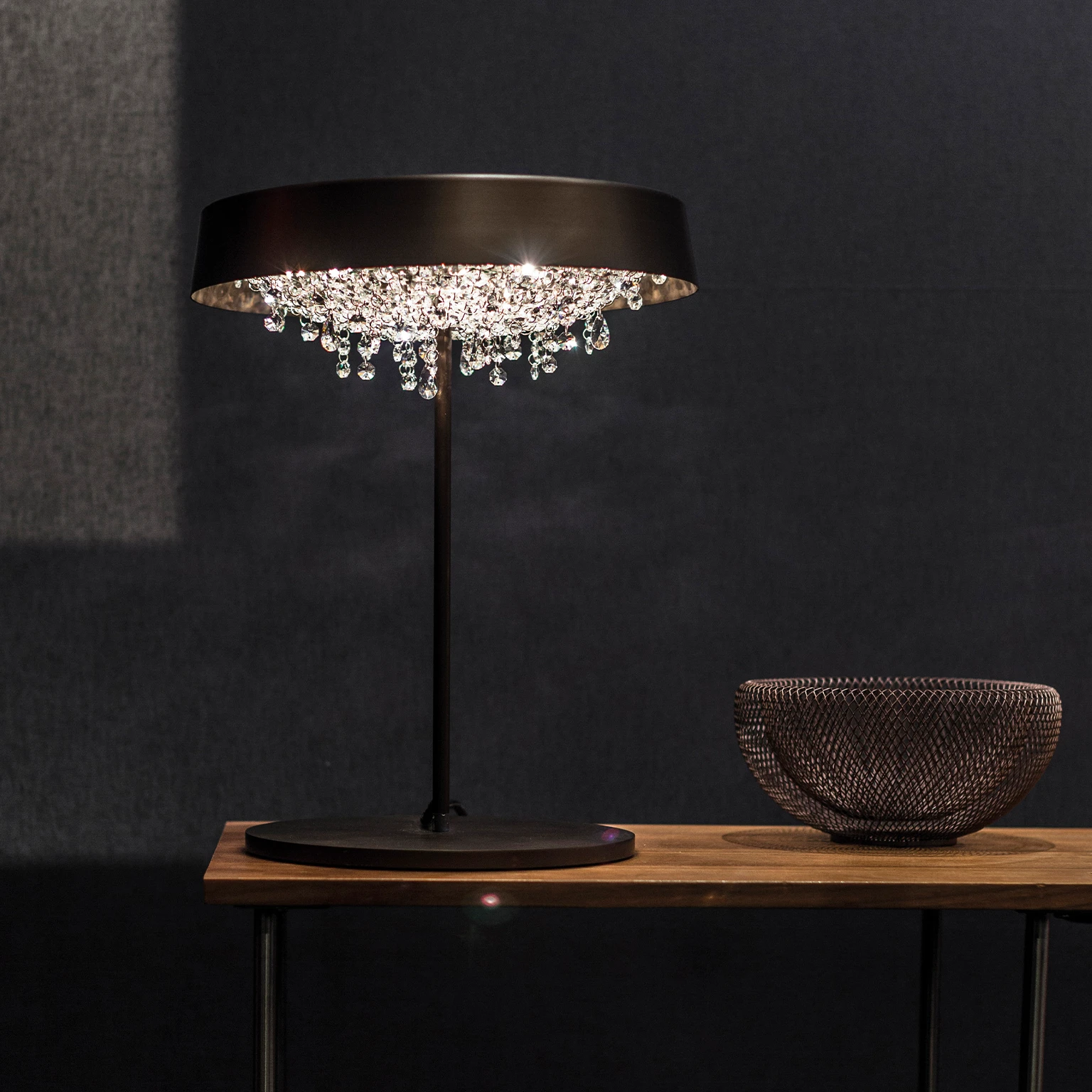 Tondo T 3 tondo manooi crystal table lamp