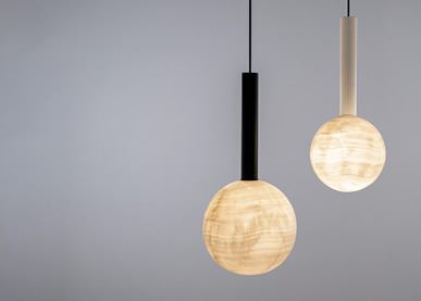 Manooi Onyx Lamps