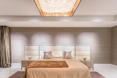 Manooi bedroom light