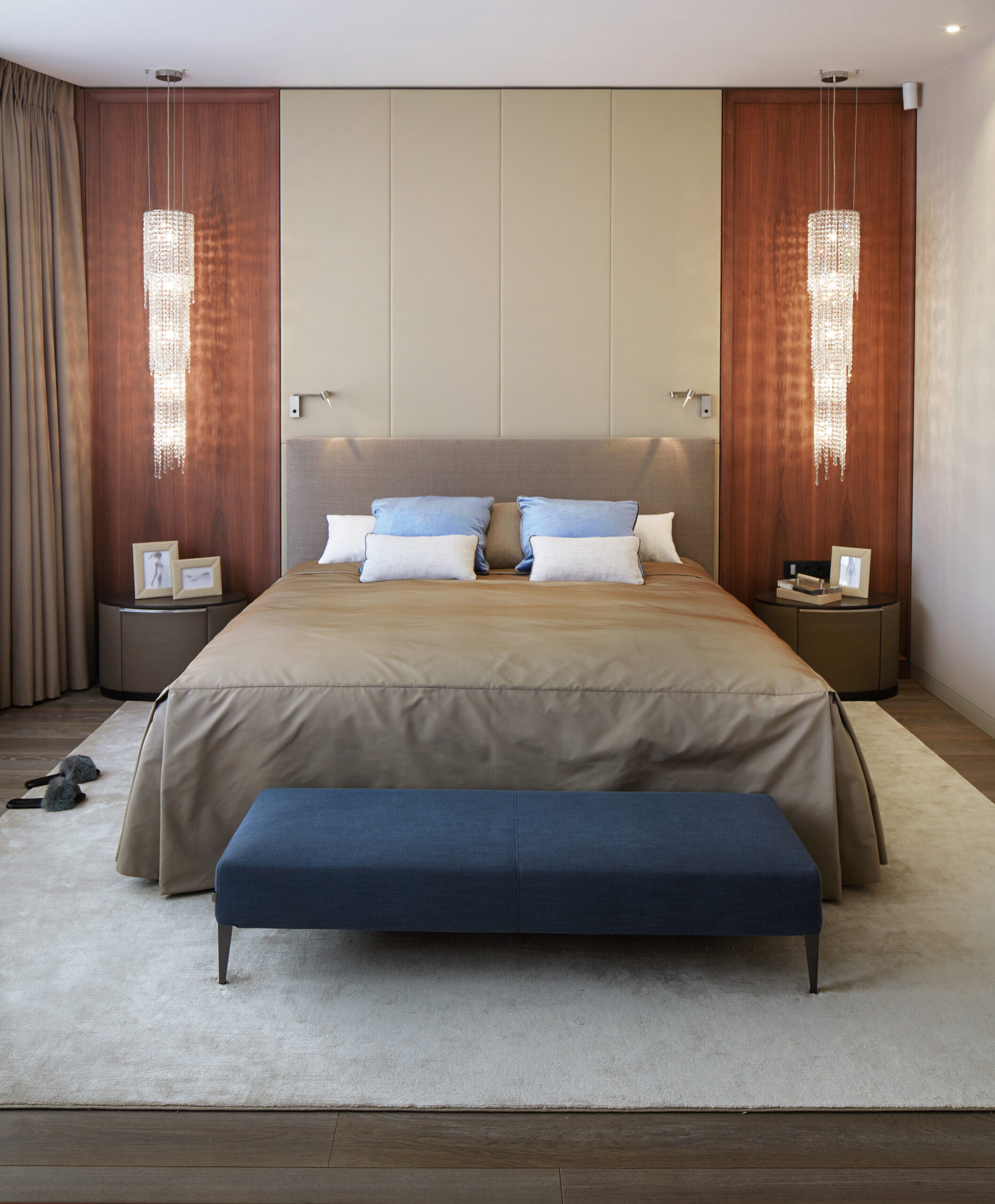 Fjord bedroom crystal chandelier